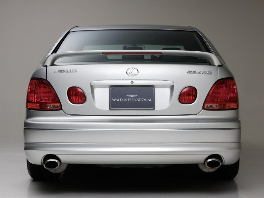  Lexus GS430 by Wald 2000 года  (фото 2 из 11)